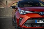 Toyota C-HR Hybrid Orange Edition 2019 года (UK)